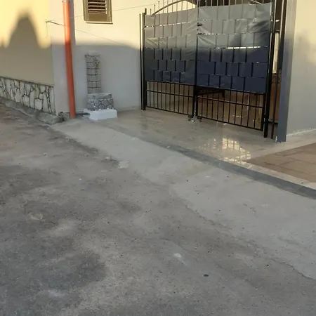 Casa Di Salerosa Rilievo